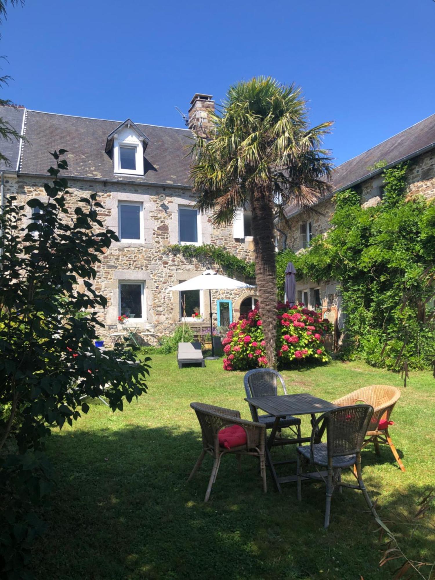 Magnifique Longere Du Cotentin Heugueville-sur-Sienne エクステリア 写真